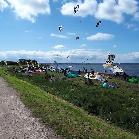 Ferienwohnung Knusthof Lafrenz - Apfelhofblick Fehmarn Exterior foto